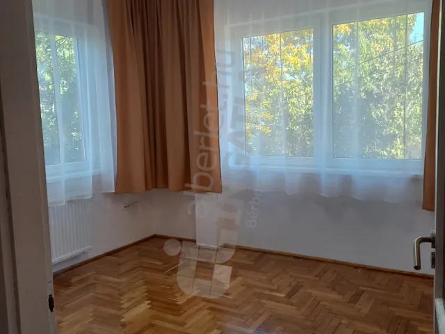 Kiadó lakás Budapest III. kerület, Viharhegyi út 85 nm