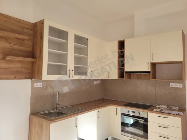 Kiadó lakás Budapest XI. kerület, Sashegy, Hegyalja út 36 nm