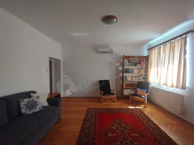 Kiadó lakás Budapest V. kerület, Belváros 71 nm