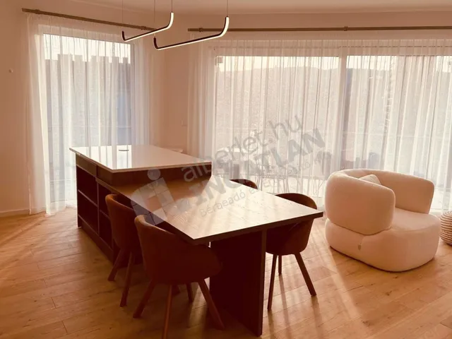 Kiadó lakás Budapest I. kerület, Márvány utca 103 nm