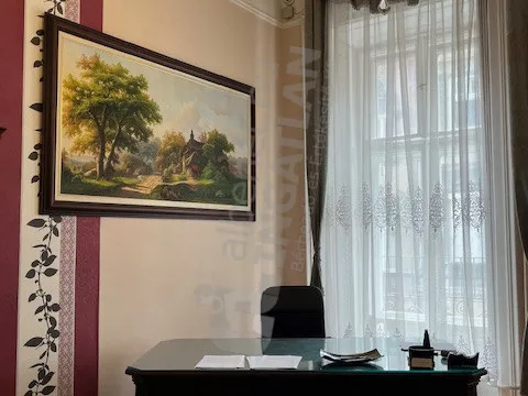 Kiadó lakás Budapest VI. kerület, Nagymező utca 89 nm