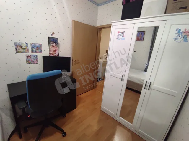 Kiadó lakás Budapest IX. kerület, Lenhossék utca 72 nm