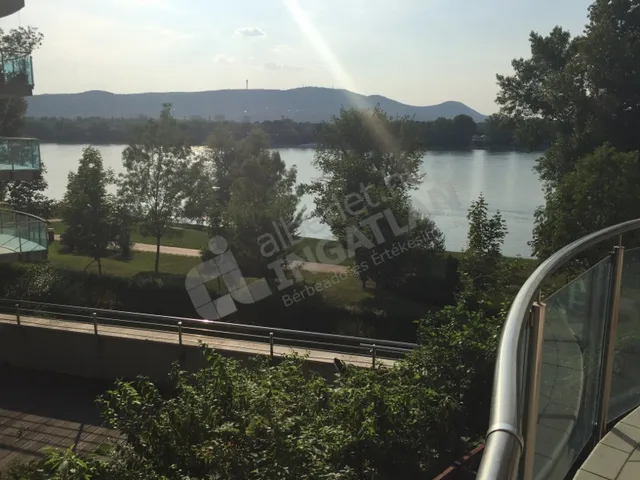 Kiadó lakás Budapest XIII. kerület, Angyalföld, Danubius utca 72 nm