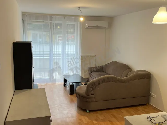 Kiadó lakás Budapest VIII. kerület, Századosnegyed 64 nm