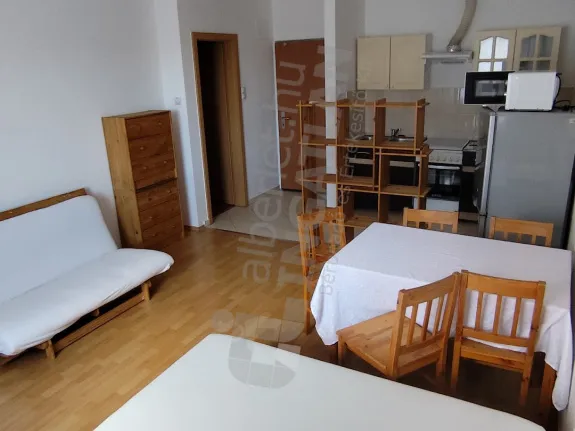 Kiadó lakás Budapest XIII. kerület, Szent László út 30 nm