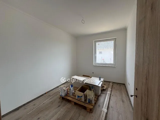Eladó ház Szigetcsép 112 nm