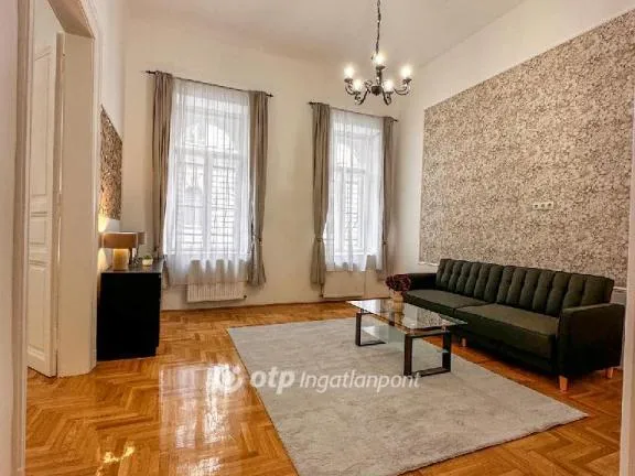 Eladó lakás Budapest VI. kerület 82 nm