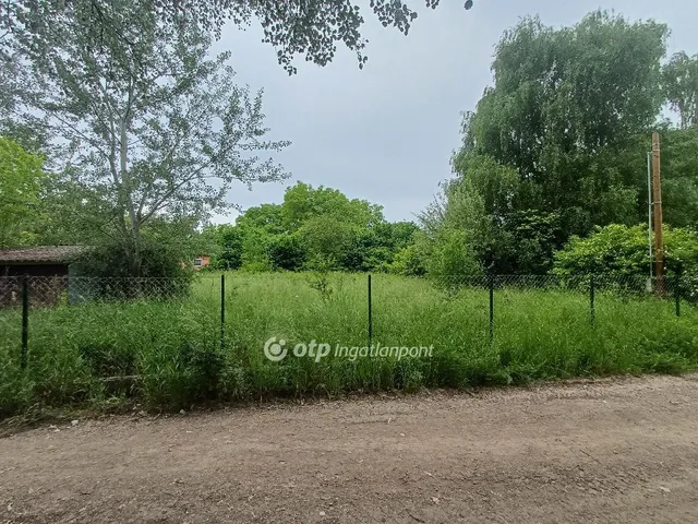Eladó telek Dömsöd 1019 nm