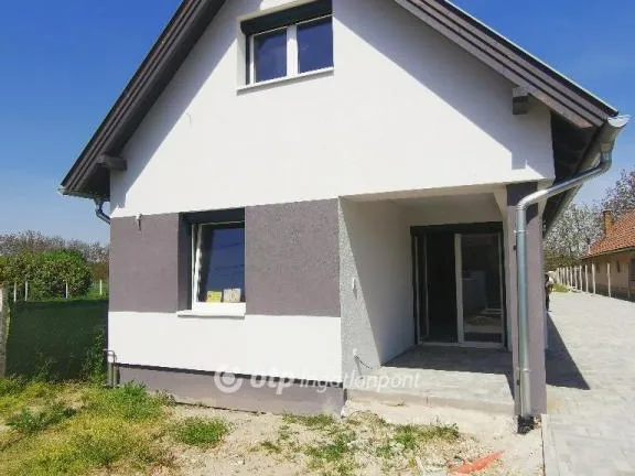 Eladó ház Ráckeve 140 nm