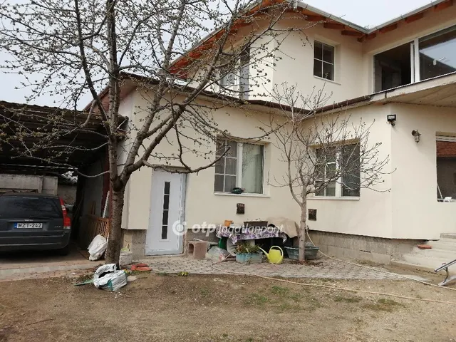 Eladó ház Szigetszentmiklós 290 nm
