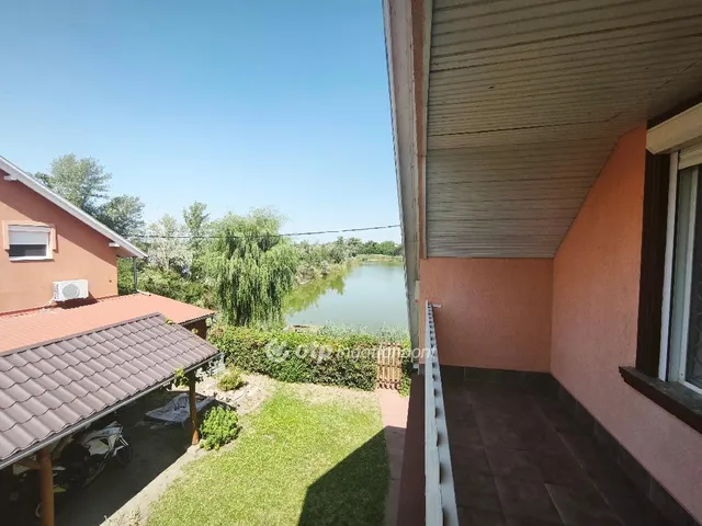 Eladó ház Délegyháza 75 nm