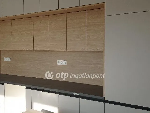 Eladó lakás Budapest XVIII. kerület, Gloriett-telep 37 nm