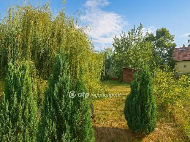 Eladó telek Kiskunlacháza 360 nm