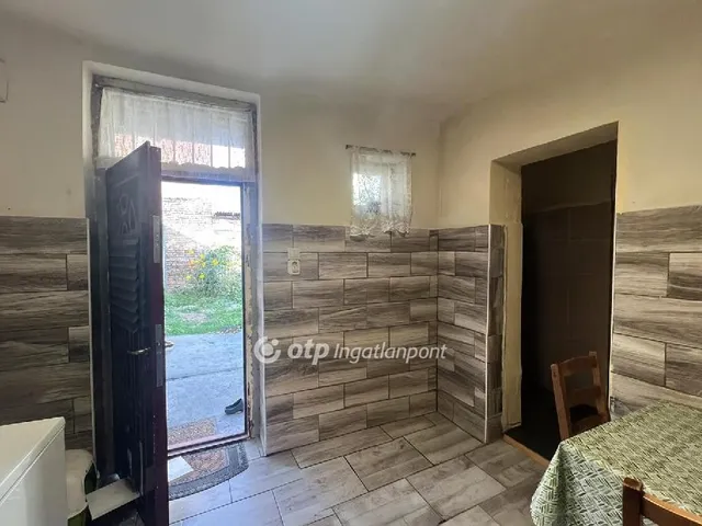 Eladó lakás Budapest XX. kerület 28 nm