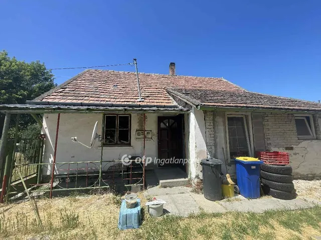 Eladó ház Szigetcsép 81 nm