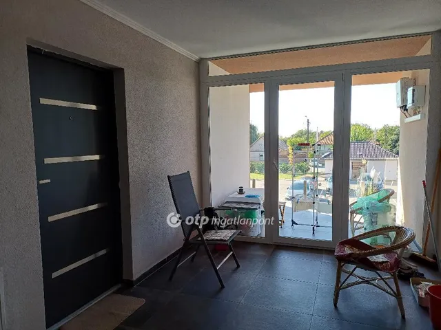 Eladó lakás Monor 76 nm