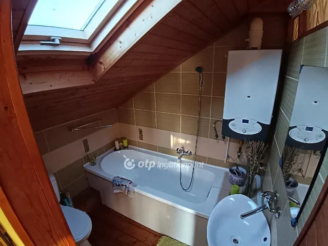 Eladó ház Szigetcsép 85 nm