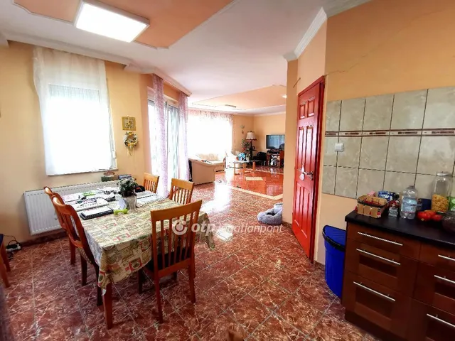 Eladó ház Szigetszentmárton 170 nm