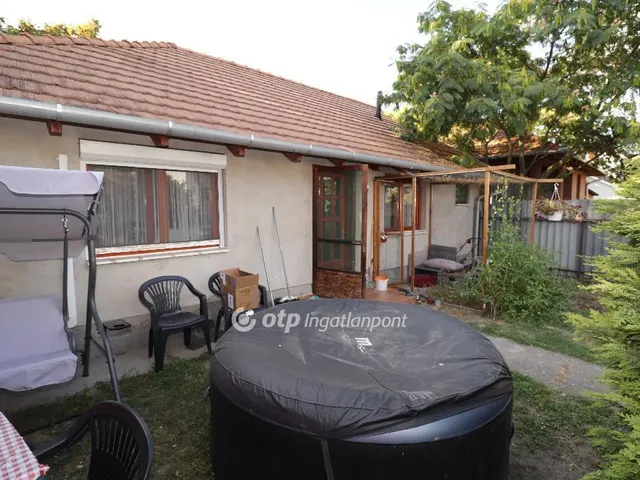 Eladó ház Tass 55 nm