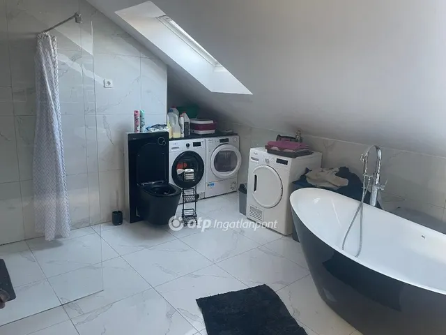 Eladó ház Szigethalom 180 nm