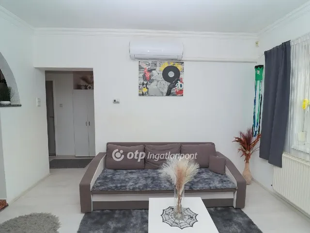 Eladó ház Tököl 61 nm