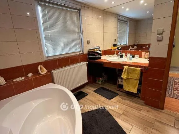 Eladó ház Érd 90 nm