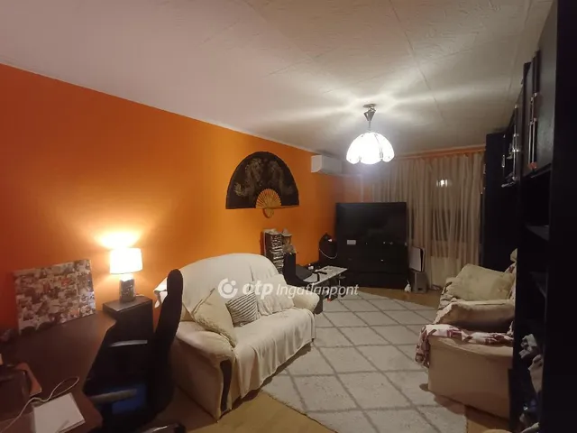 Eladó lakás Tököl 49 nm