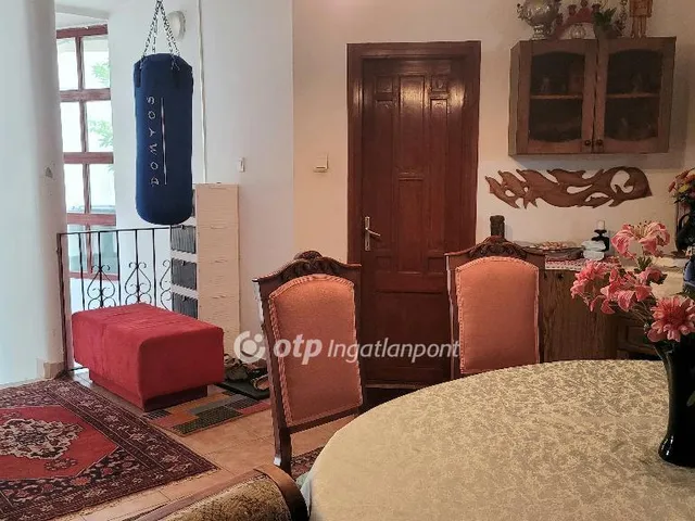 Eladó lakás Budapest XII. kerület 262 nm