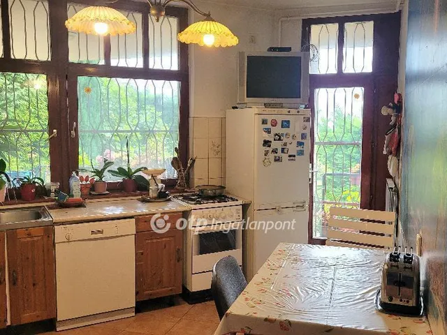 Eladó lakás Budapest XII. kerület 262 nm