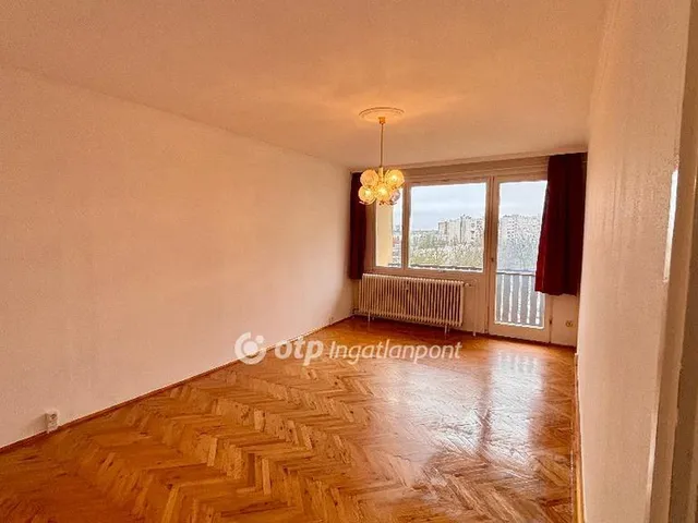 Eladó lakás Dunaújváros 53 nm