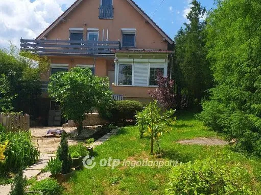 Eladó ház Érd 199 nm