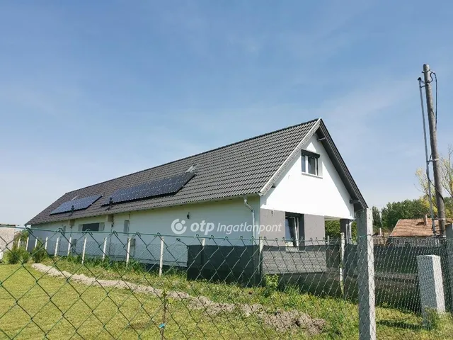 Eladó ház Ráckeve 128 nm