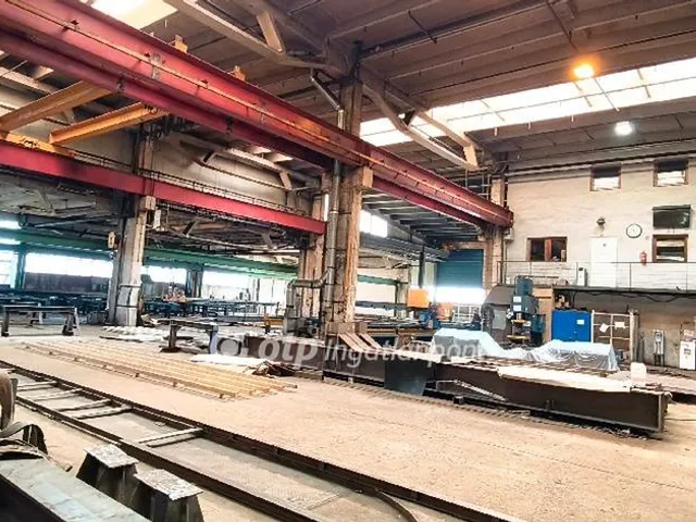 Eladó kereskedelmi és ipari ingatlan Dunaújváros 30936 nm