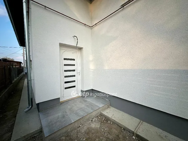 Eladó lakás Tököl 66 nm