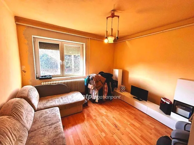 Eladó ház Tass 75 nm