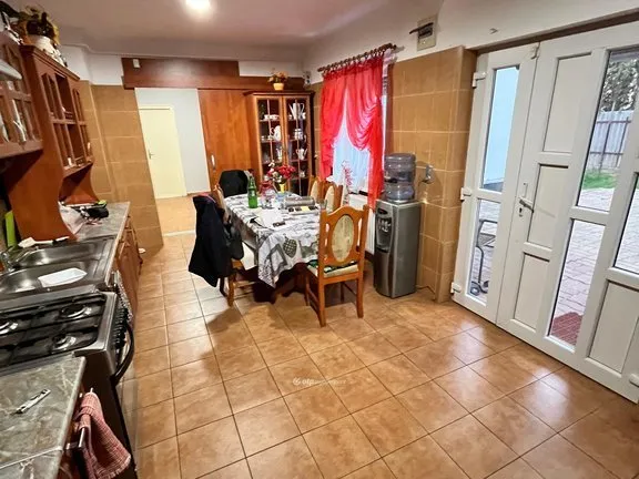 Eladó ház Dunaújváros 130 nm