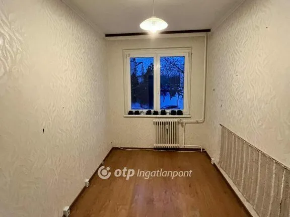 Eladó lakás Dunaújváros 46 nm