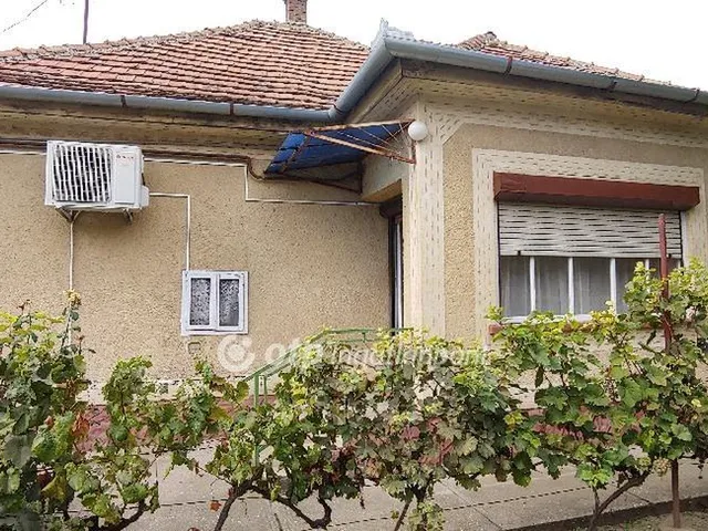 Eladó ház Solt 100 nm