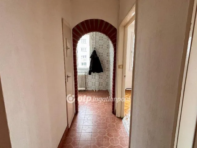 Eladó lakás Dunaújváros 53 nm