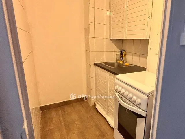 Eladó lakás Dunaújváros 35 nm