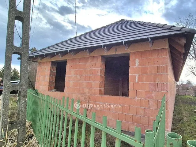 Eladó ház Cece 129 nm