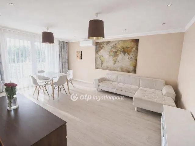 Eladó lakás Baja 78 nm