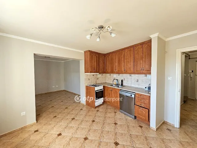 Eladó lakás Kalocsa 87 nm