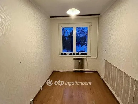 Eladó lakás Dunaújváros 46 nm