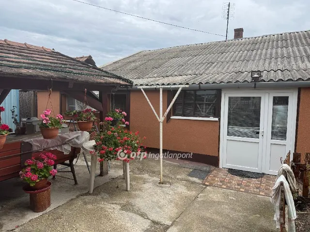 Eladó ház Szalkszentmárton 100 nm