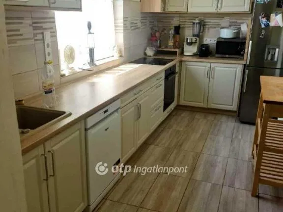 Eladó ház Hantos 87 nm