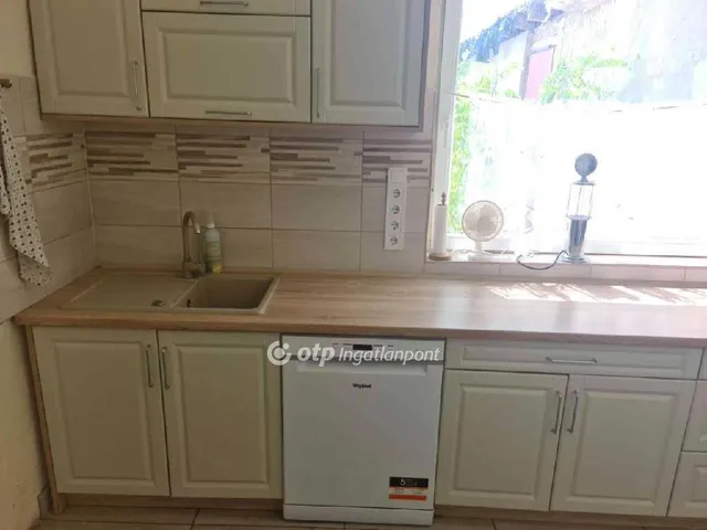 Eladó ház Hantos 87 nm