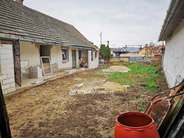 Eladó ház Dunaföldvár 107 nm