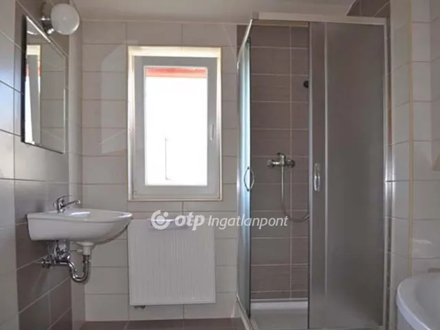 Eladó ház Gárdony 300 nm