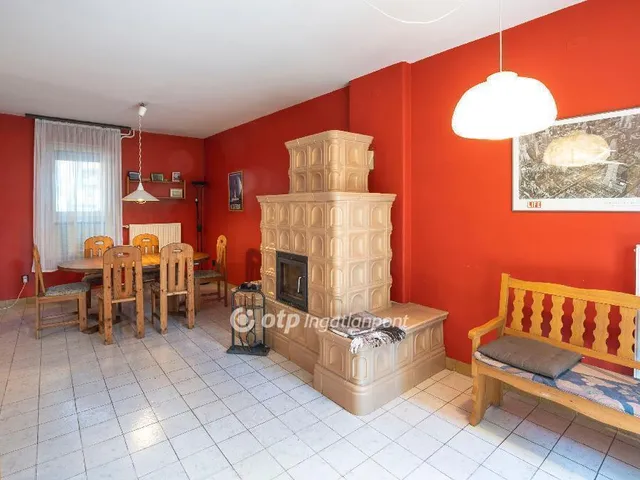 Eladó ház Székesfehérvár 157 nm